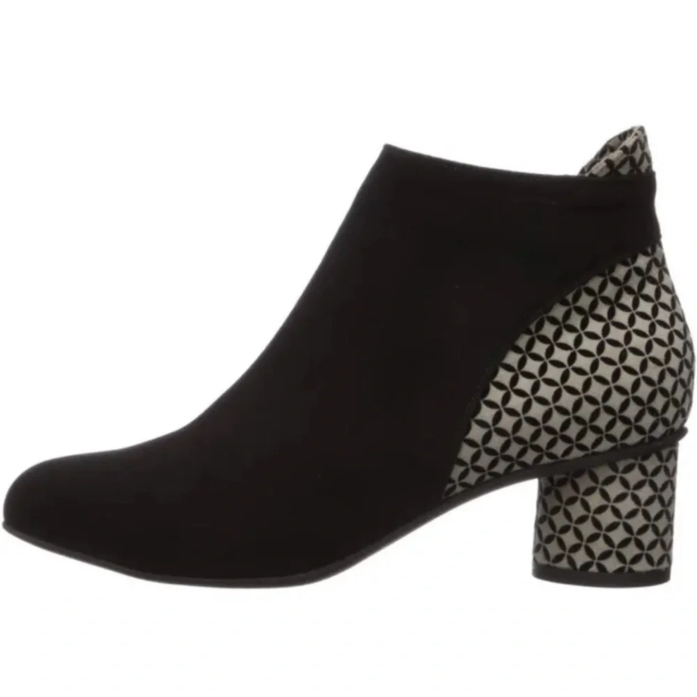 BeautiFeel Women's Dyna Bootie Black Suede Block Heel Grey Velvet Mosaic Zip 36